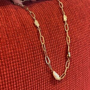 LA Hearts Gold tone Chainlink Necklace w/ Faux River Pearl and gold nuggets. NWT